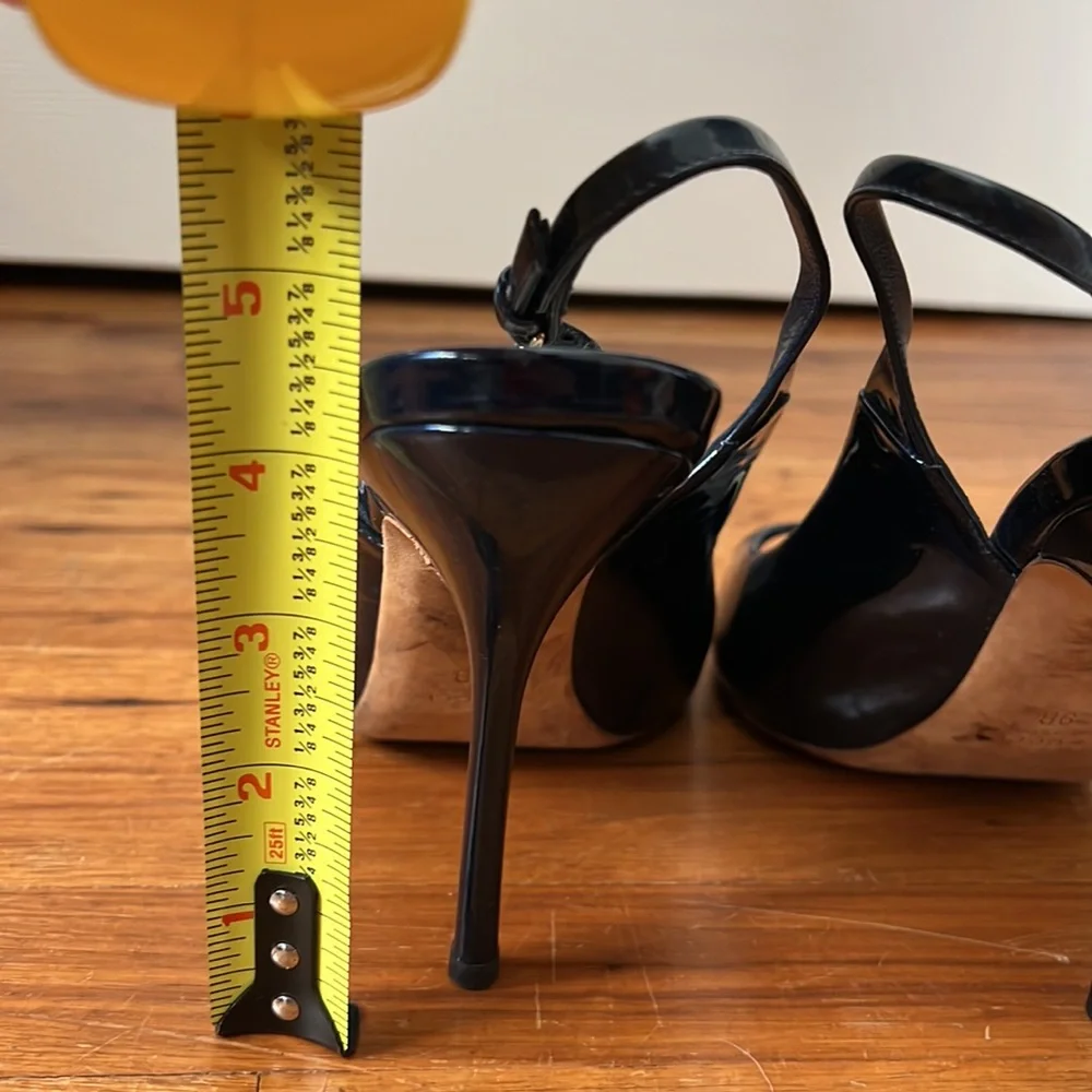 Gucci Navy Patent Leather Slingback Heels 9 - Picture 9 of 10